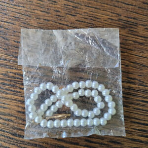 American Girl Doll Elizabeth Cole Pearl Necklace NEW Sealed in Packaging